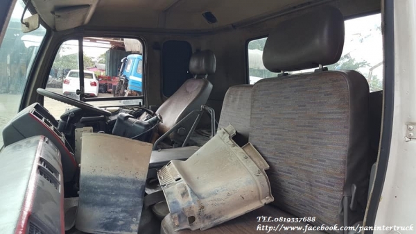 FROM JAPAN!! CABIN NISSAN (UDบิ๊คทรัมป์/ริทรัมป์/หัวแท่น) - CKB536BT หัวเก๋งรถบรรทุก10ล้อ -10ล้อหัวลาก