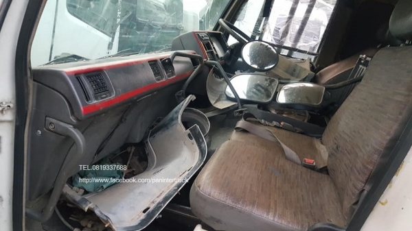 FROM JAPAN!! CABIN NISSAN (UDบิ๊คทรัมป์/ริทรัมป์/หัวแท่น) - CKB536BT หัวเก๋งรถบรรทุก10ล้อ -10ล้อหัวลาก