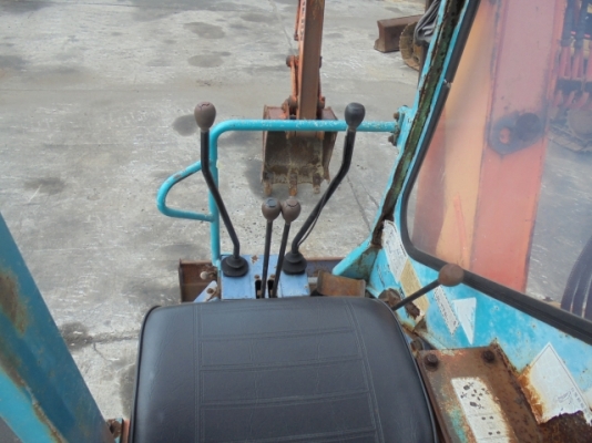 ขายรถขุด KUBOTA- KH30SR เครื่องยนต์คูโบต้าD1402 จำนวน 3 สูบ, คอนโทรลลูกหมาก, ปั๊มเฟือง 3 ตอน รถเดิมๆเก่านอก มีเอกสาร ยังไม่เคยใช้งานในไทย