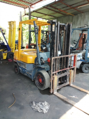 ขาย โฟรคลิฟท์ ที ซี เอ็ม ดีเซล หนัก 2.5 ตัน ขาย โฟรคลิฟท์ ที ซี เอ็ม ดีเซล หนัก 2.5 ตัน