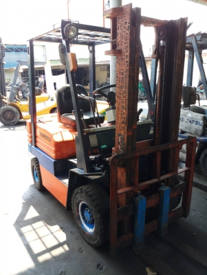 ขาย โฟรคลิฟท์ โตโยต้า รุ่น 5 เครื่อง เบนซิล หนัก 1.5 ตัน ขาย โฟรคลิฟท์ โตโยต้า รุ่น 5 เครื่อง เบนซิล หนัก 1.5 ตัน