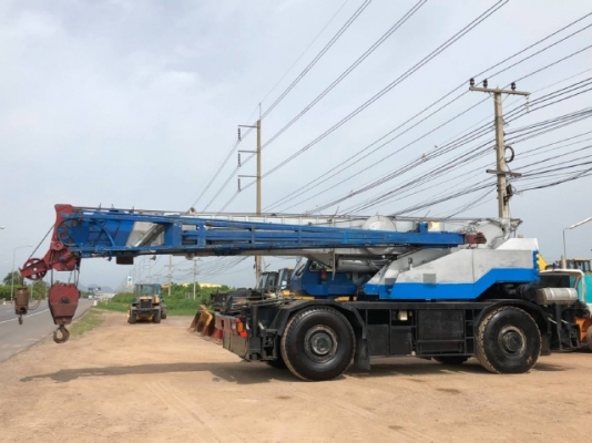 ขายรถเครน KOBELCO RK450 (ขนาด 45 ตัน) รถนอกนำเข้า ไม่เคยใช้งานในไทย มีVDOการทำงานครับ