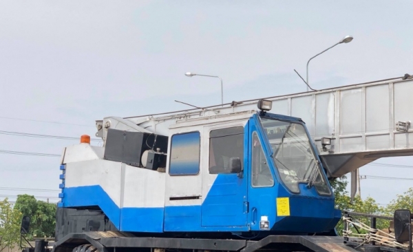 ขายรถเครน KOBELCO RK450 (ขนาด 45 ตัน) รถนอกนำเข้า ไม่เคยใช้งานในไทย มีVDOการทำงานครับ