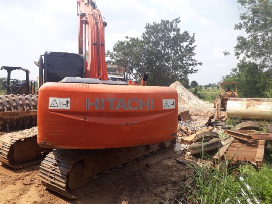 HITACHI   ZX200-3 ราคา1,350,000บาท ไฟฟ้าครบเร็วแรงไม่โหลดบูมอาม์สวยเอวแน่นชั่วโม่งทำงานน้อยแค่   6,XXXชั่วโม่งมีระบบแอร์เอกสารอินวอย สนใจโทรเลย ☎ 081-989-1989 + ID LINE :rangrayong หรั่งครับ