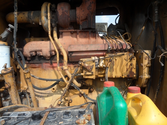 รถเกรด CATERPILLAR รุ่น 140g-69XX สภาพพร้อมใช้งาน เอกสารเล่มทะเบียน @1,700,000 บาท สนใจโทร 081-989-1989