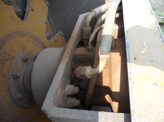 รถบดล้อเรียบ 10 ตัน รุ่นยอดนิยมจาก CAT TS563 อะไหล่หาง่าย    ราคาถูกที่สุด @650,000 โทร081-989-1989 หรั่งครับ