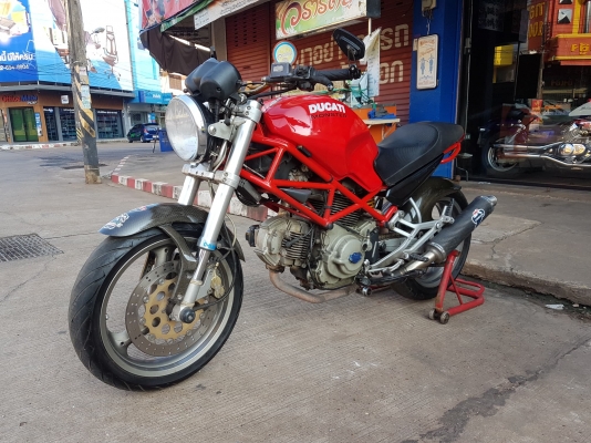 ขาย DUCATI MONSTER400 ปี2001 เดิมๆ สีสวย ท่อแต่งคู่ TERMIGNONI แฮนด์แต่ง กระจกแต่ง   อินวอยส์ สรรพสามิตร ราคา 49500 บาท ส่งได้ทั่วไทย  สนใจติดต่อ ☎️081-0578282 FACEBOOK ชาญณรงค์ ป๊อป ชัยอมฤต ไอดีไลน์ POPBIGBIKESAKON สนใจรถสวย ถูก ดี ต้อง POP BIGBIKE SAKON