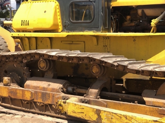 ขายรถดันดิน KOMATSU D60P-6 นำเข้าเองจากญี่ปุ่น สภาพสวยพร้อมใช้ มีVDOการทำงานครับ