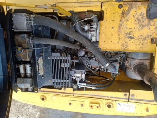 ขายจ้า..KOMATSU PC130-8. เก่าใน  ดี  สวย  ไฟฟ้าครบ เอกสารเล่มทะเบียน โทร 089-3818694 จ๊อย