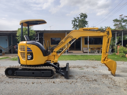 มาใหม่ ถึงไทยแล้วคับ KOMATSU PC 30MR-2 จากญี่ปุ่น สวยมาก โทร.090-986-2521 อ๊อบ