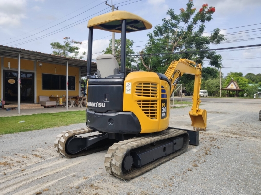 มาใหม่ ถึงไทยแล้วคับ KOMATSU PC 30MR-2 จากญี่ปุ่น สวยมาก โทร.090-986-2521 อ๊อบ