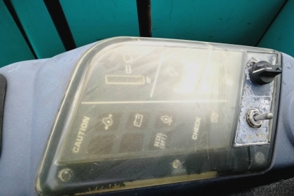 ขาย KOMATSU PC40-7 สวย นำเข้าจากญี่ปุ่น โทร.090-986-2521 อ๊อบ