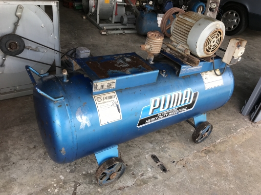 ขายถังลม PUMA Air Compressure ขนาด 265 ลิตร สภาพสวยมาก ถังหนาแข็งแรง พร้อมมอเตอร์ Mitsubishi 5HP. 380V อุปกรณ์ตามรูปครับ ใส่หัวปั๊มใช้งานได้เลย ราคา 9,800 บาท