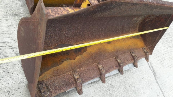 ลดล้างสต๊อค !!ขายถูกด่วนๆ BLADE / BUCKET บุ๊งกี๋ สำหรับรถตัก / ปากกว้าง :1.60 เมตร /สินค้าเก่านอก