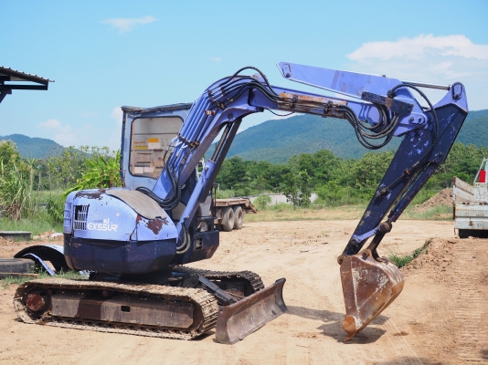 HITACHI EX55UR  350,000 บาท เช็คพร้อมใช้งาน