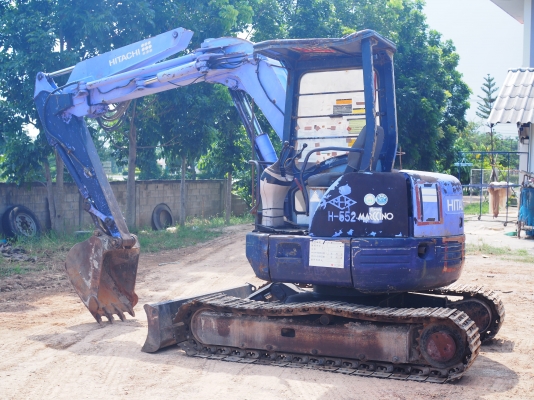 HITACHI EX55UR  350,000 บาท เช็คพร้อมใช้งาน