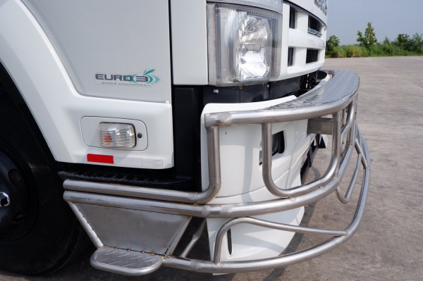 6 ล้อ ISUZU FRR210 ปี 56 ไมล์ 7,000 กม.รถเดิม ๆ กระบะสแตนเลสทั้งใบ ยาว 5.7 ม. ยางบริสโตน เรเดียล 8.2