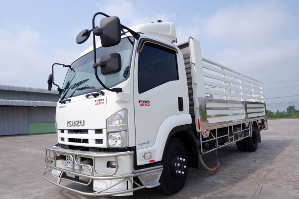6 ล้อ ISUZU FRR210 ปี 56 ไมล์ 7,000 กม.รถเดิม ๆ กระบะสแตนเลสทั้งใบ ยาว 5.7 ม. ยางบริสโตน เรเดียล 8.2 6 ล้อ ISUZU FRR210 ปี 56 ไมล์ 7,000 กม.รถเดิม ๆ กระบะสแตนเลสทั้งใบ ยาว 5.7 ม. ยางบริสโตน เรเดียล 8.2