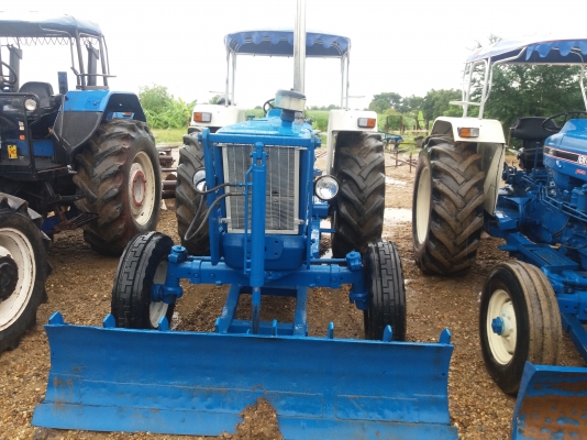 ขาย6600เสื้อลายเล่มครบส่งฟรี