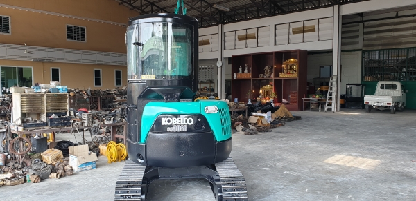 ขาย รถขุด KOBELCO รุ่น SK30SR มือสองญี่ปุ่น (หัวเก๋ง) แทรกเหล็ก  สลัก บูทเอวแน่น 100\% สวยพร้อมใช้งาน มือถือ 0818753444  สอบถามเพิ่มเติมตามได้ที่  http://line.me/ti/p/mFkzr50JVd  อุดมยนต์มอเตอร์ สอบถามเพิ่มเติมตามได้ที่ http://line.me/ti/p/mFkzr50JVd