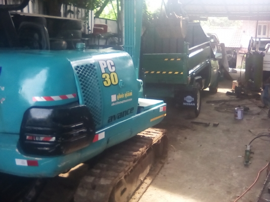 Pc20-7 พร้อมหางพ่วงบรรทุก