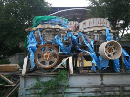 ปากโม่เคลื่อนที่ Villiam ผลิตได้ ชั่วละ 400-500 ตัน/ ไฟฟ้าประมาน 400 แรงม้า อุปกรณ์ครบพร้อมใช้