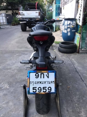 Honda cb150 R ปี 18 รถสวยสมบูรณ์+พร้อมทะเบียนสวยๆ