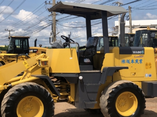 ขายรถตักล้อยาง KOMATSU WA80-3 นำเข้าเองจากญี่ปุ่น สภาพสวยพร้อมใช้งาน มีVDOการทำงานครับ