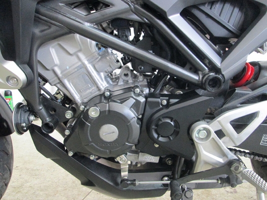 (โอนฟรี) ขาย Honda CB 150 R ตัว TOP มี ABS ไมล์แท้ 4411 กม ปี 2019 สภาพสวย เครื่องหัวฉีดประหยัดน้ำมั