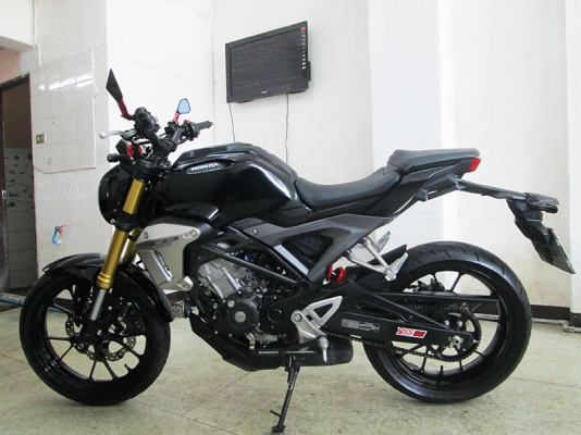 (โอนฟรี) ขาย Honda CB 150 R ตัว TOP มี ABS ไมล์แท้ 4411 กม ปี 2019 สภาพสวย เครื่องหัวฉีดประหยัดน้ำมั