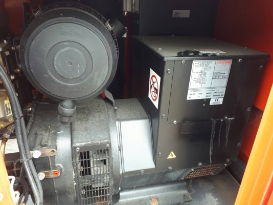 ขาย เครื่องกำเนิดไฟฟ้า เครื่องปั่นไฟ Generator ยี่ห้อ Atlas Copco ขนาด 60KVA เก่านอก สภาพสวย