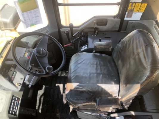 ขายรถตักล้อยาง KOMATSU WA300-3E นำเข้าเองจากญี่ปุ่น สภาพสวยพร้อมใช้ มีVDOการทำงานครับ