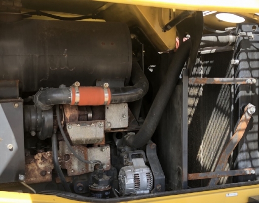 ขายรถตักล้อยาง KOMATSU WA320-5 นำเข้าเองจากญี่ปุ่น สภาพสวยพร้อมใช้ มีVDOการทำงานครับ