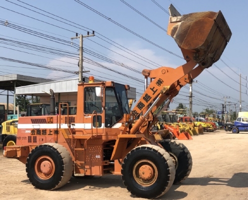 ขายรถตักล้อยาง KOMATSU WA350-1 นำเข้าเองจากญี่ปุ่น สภาพสวยพร้อมใช้ มีVDOการทำงานครับ