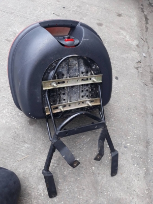 กล่องใส่เอนกประสงค์ติดมอไซด์ กล่องใส่เอนกประสงค์ติดมอไซด์