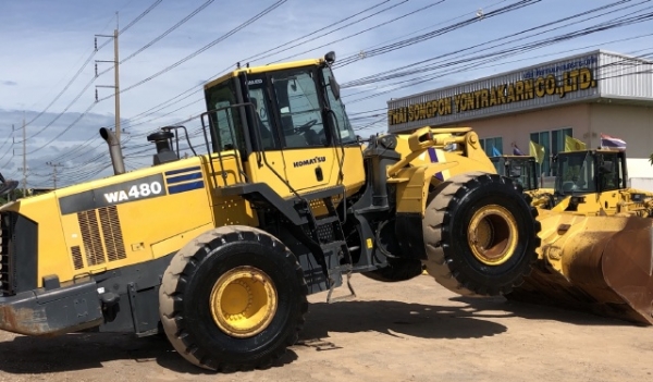 ขายรถตักล้อยาง KOMATSU WA480-6 นำเข้าเองจากญี่ปุ่น สภาพสวยพร้อมใช้ มีVDOการทำงานครับ