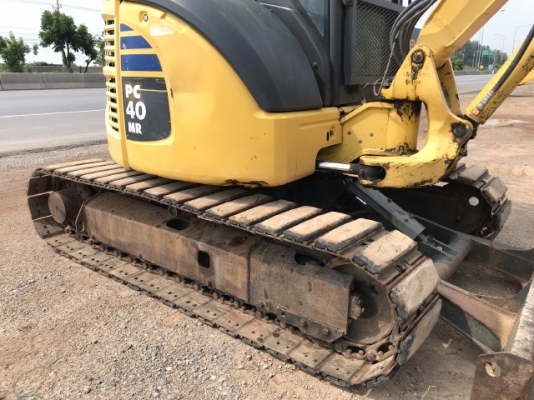 ขายรถขุด KOMATSU PC40MR-2 นำเข้าเองจากญี่ปุ่น สภาพสวยพร้อมใช้ มีVDOการทำงานครับ
