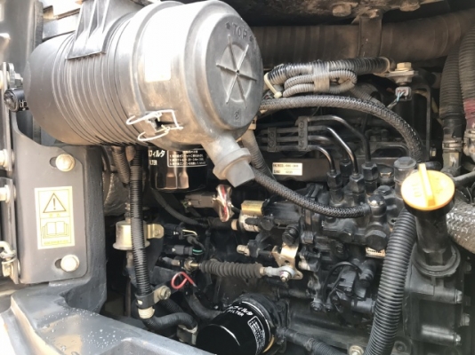 ขายรถขุด KOMATSU PC40MR-2 นำเข้าเองจากญี่ปุ่น สภาพสวยพร้อมใช้ มีVDOการทำงานครับ