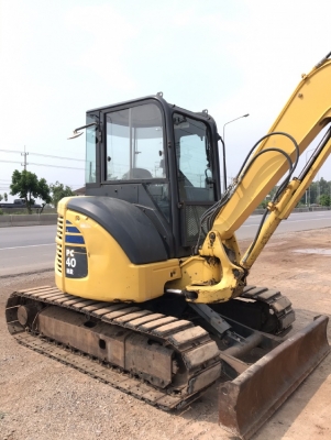 ขายรถขุด KOMATSU PC40MR-2 นำเข้าเองจากญี่ปุ่น สภาพสวยพร้อมใช้ มีVDOการทำงานครับ