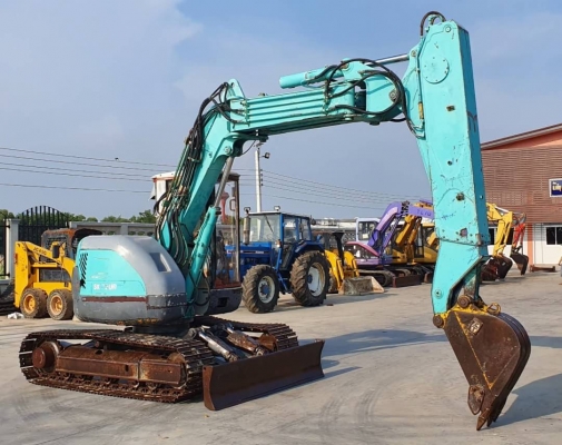 ขายด่วน375,000บาทรถเเบคโฮ โกเบโก้SK75หัวเก๋งสวยรถนอกเพื่งนำเข้ามาใหม่สวยเดิมๆเคื่องดีปั่มแรงคอลโทลน้ำมันปั้มนิ้ว บูมอามร์สวยเร็วแรงไม่โหลด เครื่องอีซูซู4สูบ 4JB1ระบบเต่ากะต่ายยืดหดได้พร้อมใช้รถยังไม่เคยใช้งานในไทยเลย