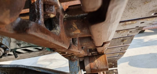 ขายด่วน375,000บาทรถเเบคโฮ โกเบโก้SK75หัวเก๋งสวยรถนอกเพื่งนำเข้ามาใหม่สวยเดิมๆเคื่องดีปั่มแรงคอลโทลน้ำมันปั้มนิ้ว บูมอามร์สวยเร็วแรงไม่โหลด เครื่องอีซูซู4สูบ 4JB1ระบบเต่ากะต่ายยืดหดได้พร้อมใช้รถยังไม่เคยใช้งานในไทยเลย