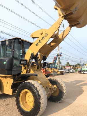 ขายรถตักล้อยาง CAT 924K ปี 2014 นำเข้าเองจากญี่ปุ่น สภาพสวยพร้อมใช้งาน มีVDOการทำงานครับ