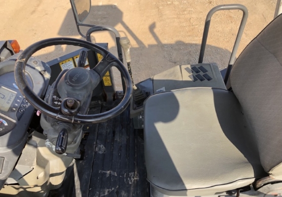 ขายรถตักล้อยาง HITACHI ZW100 ปี 2012 แขนยาวพิเศษ นำเข้าเองจากญี่ปุ่น สภาพสวยพร้อมใช้งาน มีVDOการทำงานครับ