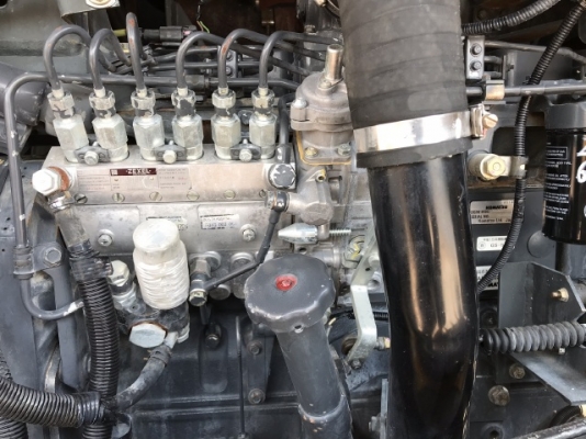 ขายรถตักล้อยาง KOMATSU WA200-5 (6,xxx ชั่วโมง) นำเข้าเองจากญี่ปุ่น สภาพสวยพร้อมใช้ มีVDOการทำงานครับ