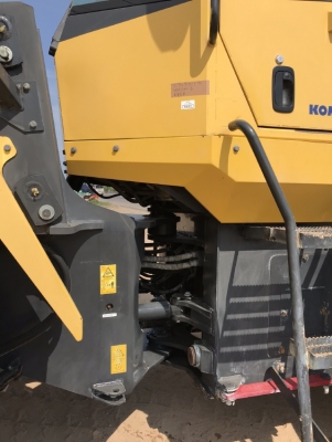 ขายรถตักล้อยาง KOMATSU WA200-5 (6,xxx ชั่วโมง) นำเข้าเองจากญี่ปุ่น สภาพสวยพร้อมใช้ มีVDOการทำงานครับ