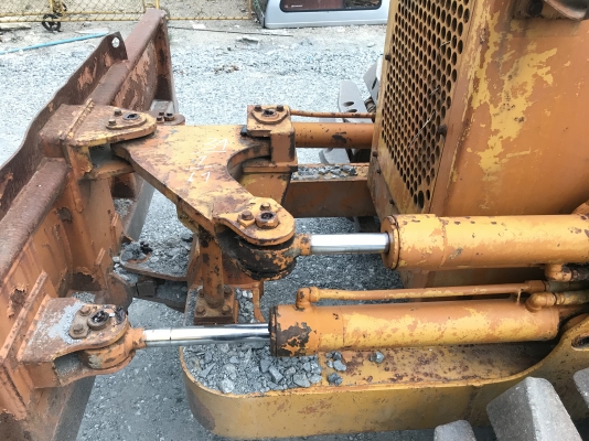 ขายรถแทรคเตอร์FURUKAWAรุ่นCD5PBรถนอกนำเข้าไม่เคยใช้งานในไทย มีเอกสารขนาาดเท่าD2มีดสไลด์6ทิศทาง ตีนเป็ด สภาพดีพร้อมใช้งานLine: @J555 ขายรถแทรคเตอร์FURUKAWAรุ่นCD5PBรถนอกนำเข้าไม่เคยใช้งานในไทย มีเอกสารขนาาดเท่าD2มีดสไลด์6ทิศทาง ตีนเป็ด สภาพดีพร้อมใช้งานLine: @J555