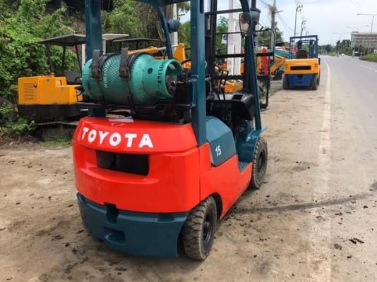 Toyota 7fg15สภาพดีเก่าญี่ปุ่นมีใบอินวอยไม่เคยใช้ในไทย