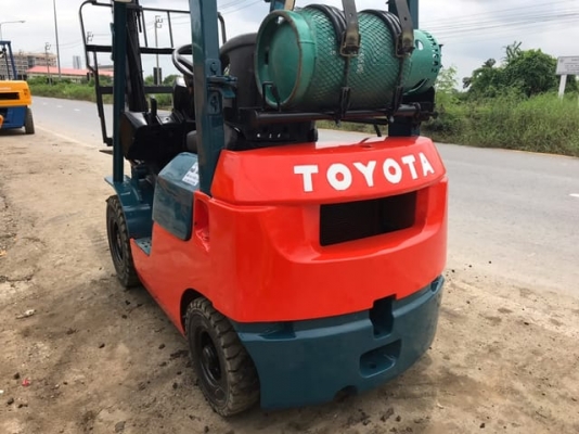 Toyota 7fg15สภาพดีเก่าญี่ปุ่นมีใบอินวอยไม่เคยใช้ในไทย