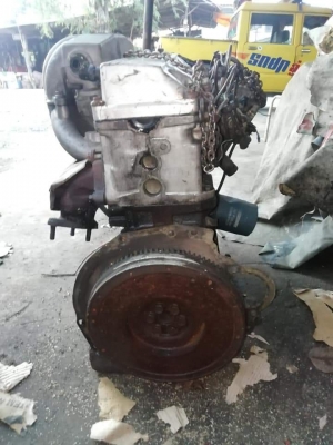 เครื่องนิสสันrd28 และปั๊มน้ำำ ญี่ปุ่น okamato