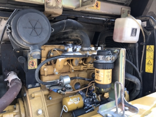 ขายรถขุด CAT 305SR (4,XXX ชั่วโมง) คอนโทรลสั้น ปั๊มนิ้ว นำเข้าเองจากญี่ปุ่น สภาพสวยพร้อมใช้ มีVDOการทำงานครับ